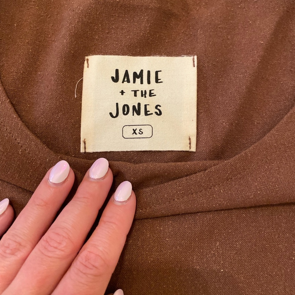 Jamie and the Jones Blank Canvas Top in Nutmeg - Picture 3 of 3